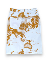 Load image into Gallery viewer, La Classe world map orange and beige denim skirt