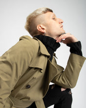 Load image into Gallery viewer, Olive belted '70s trench coat