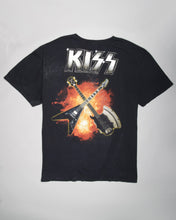 Load image into Gallery viewer, Black short-sleeved casual fit Kiss T-shirt