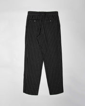 Load image into Gallery viewer, Black pinstripe '90s two piece suit
