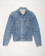 Load image into Gallery viewer, Levi&#39;s blue regular fit long sleeved jacket
