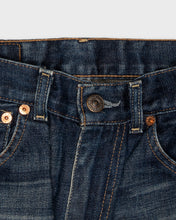 Load image into Gallery viewer, Faded dark blue high waisted bootcut 525 Levi&#39;s Jeans
