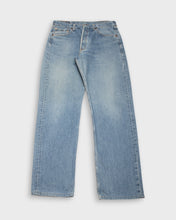 Load image into Gallery viewer, '90s Levi's 501 medium blue denim jeans