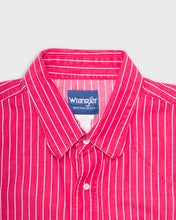 Load image into Gallery viewer, Wrangler striped short sleeve shirt