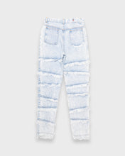 Load image into Gallery viewer, Frayed high waisted 90&#39;s jeans
