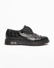 Load image into Gallery viewer, Cult black leather studded slip-on shoes
