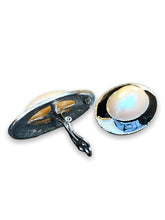 Load image into Gallery viewer, Pearl black and white oval clip on earrings