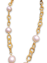 Load image into Gallery viewer, Gold pearl statement necklace