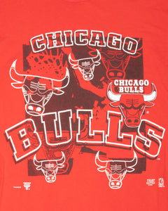 CHICAGO BULLS BASKETBALL T-SHIRT