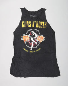 Black guns and roses cut off sleeveless vest
