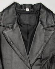 Load image into Gallery viewer, Black leather-style 70&#39;s fitted jacket
