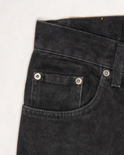 Load image into Gallery viewer, Levi&#39;s 440 black regular fit denim jeans
