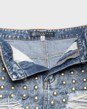 Load image into Gallery viewer, Studded acid wash denim shorts
