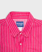 Load image into Gallery viewer, Wrangler striped short sleeve shirt
