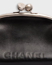 Load image into Gallery viewer, Chanel kiss lock black accordion bag

