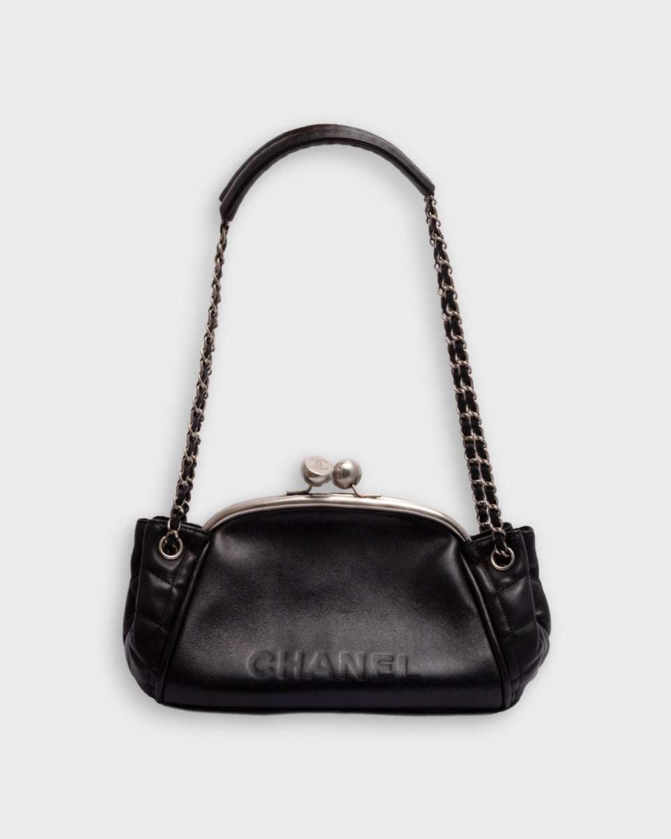 Chanel rare 1980s black - Gem
