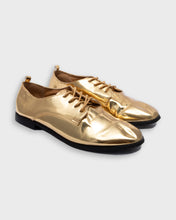 Load image into Gallery viewer, Rue 21 Etc gold metallic shoes
