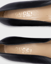 Load image into Gallery viewer, Authentic Gucci leather heeled shoes

