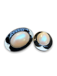 Pearl black and white oval clip on earrings