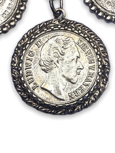 Gold Coin Pendant Chain Bracelet